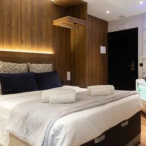 Daos & Terrace Hotel Marbella